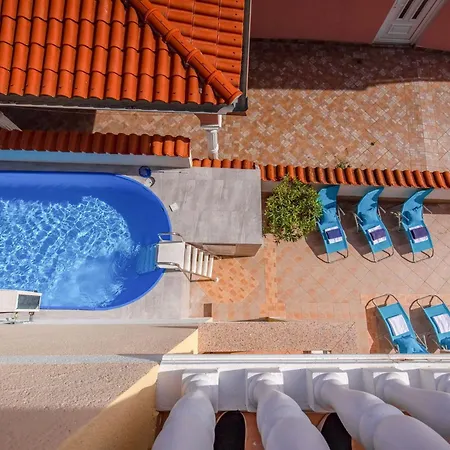 Apartman Mit Balkon Und Meerblick By Interhome *