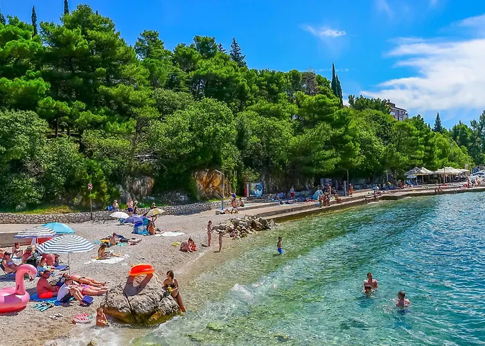 Mit Balkon Und Meerblick By Interhome Dramalj